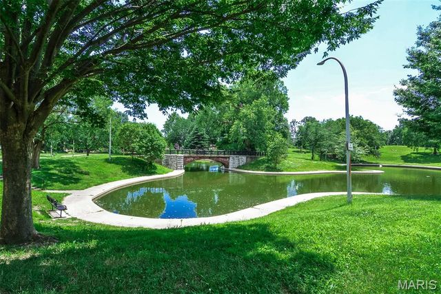 1906 Wyoming Street, St Louis, MO 63118