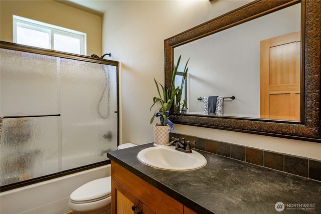 1461 Lupin Street, Lynden, WA 98264