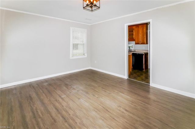 5111 81st ST, Hampton, VA 23605