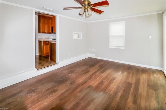 5111 81st ST, Hampton, VA 23605