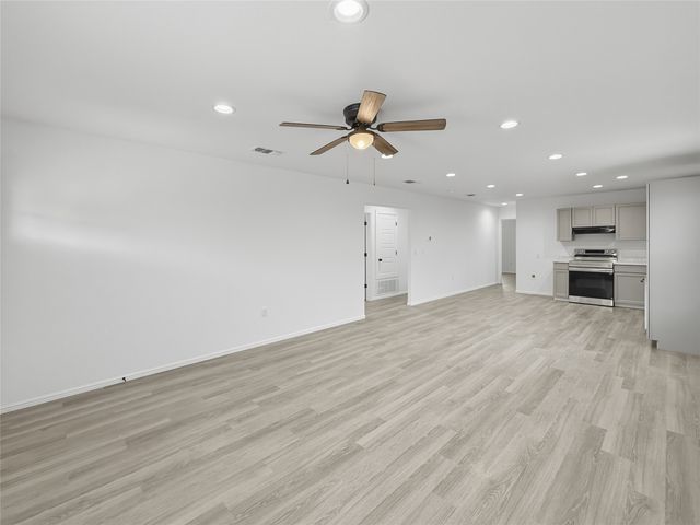 919 Arkansas River Drive, Granbury, TX 76048