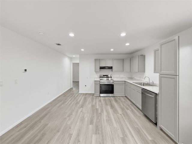 919 Arkansas River Drive, Granbury, TX 76048