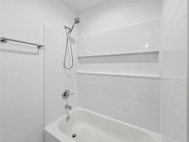 919 Arkansas River Drive, Granbury, TX 76048