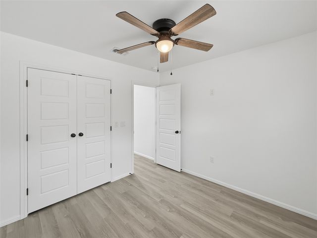 919 Arkansas River Drive, Granbury, TX 76048