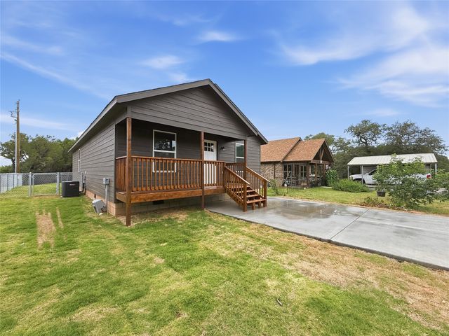 919 Arkansas River Drive, Granbury, TX 76048