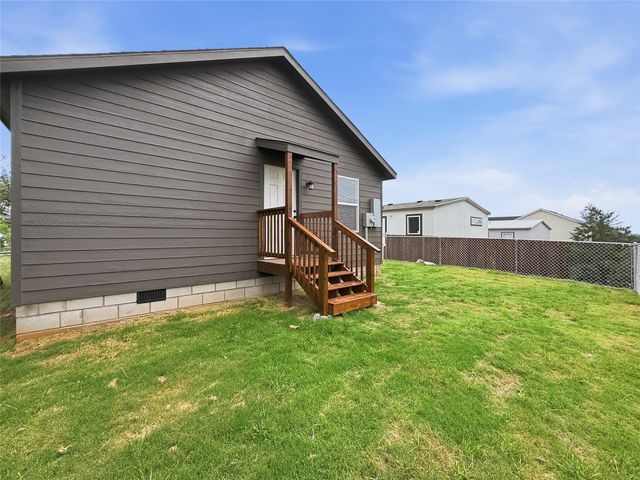 919 Arkansas River Drive, Granbury, TX 76048