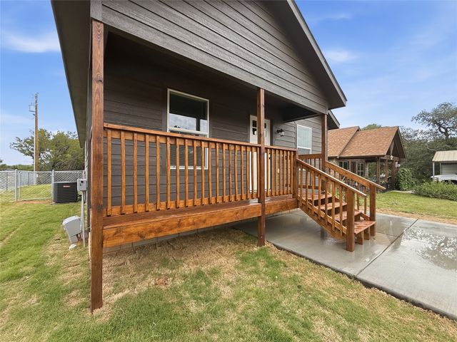 919 Arkansas River Drive, Granbury, TX 76048