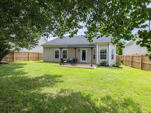 2132 Deer Valley Dr, Spring Hill, TN 37174
