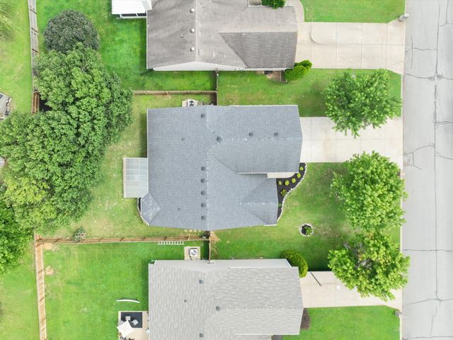 2132 Deer Valley Dr, Spring Hill, TN 37174