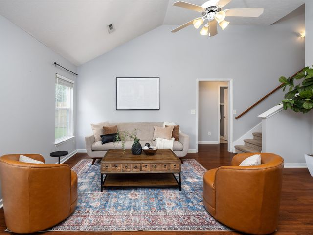 2132 Deer Valley Dr, Spring Hill, TN 37174