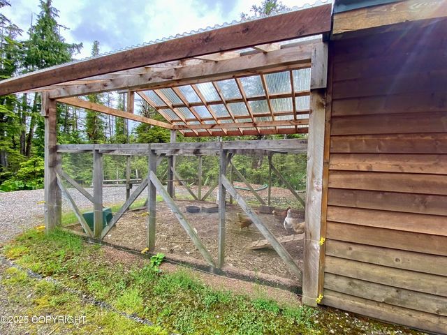 76 Alcoa Lane, Edna Bay, AK 99921