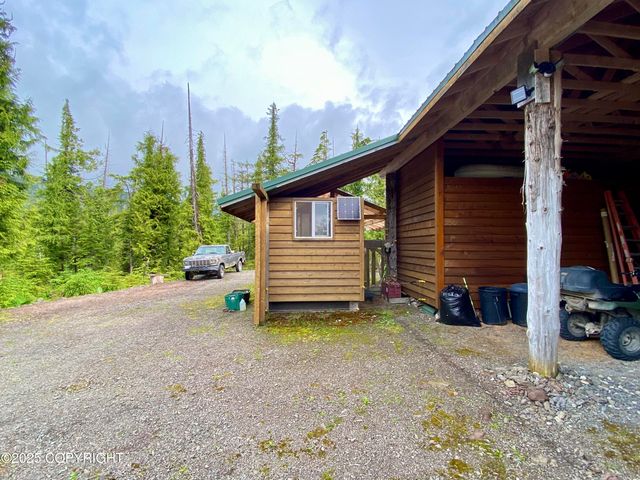 76 Alcoa Lane, Edna Bay, AK 99921