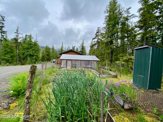 76 Alcoa Lane, Edna Bay, AK 99921