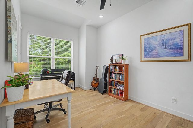 2511 Stuart Street, Houston, TX 77004