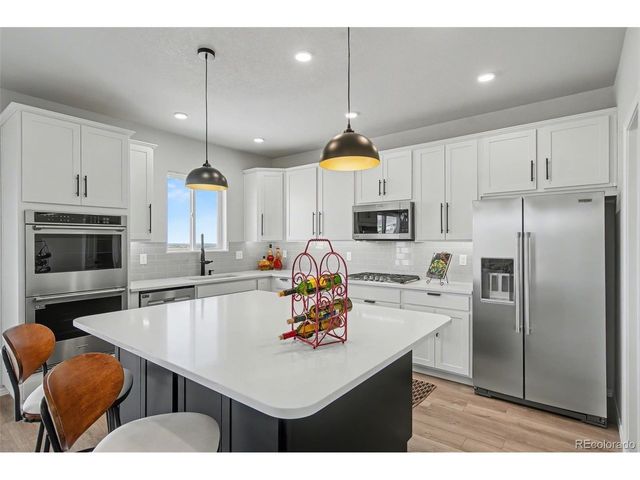 10821 Morning Hills Dr, Peyton, CO 80831