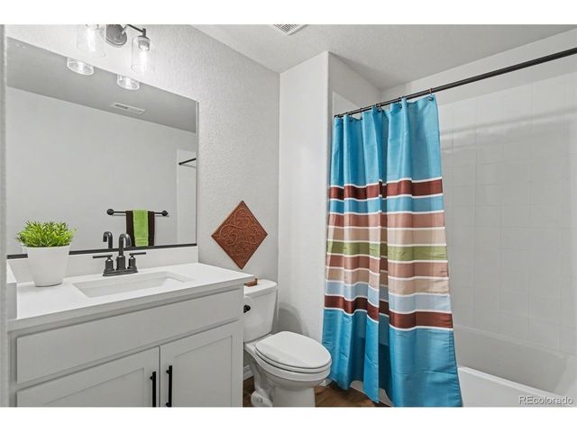 10821 Morning Hills Dr, Peyton, CO 80831