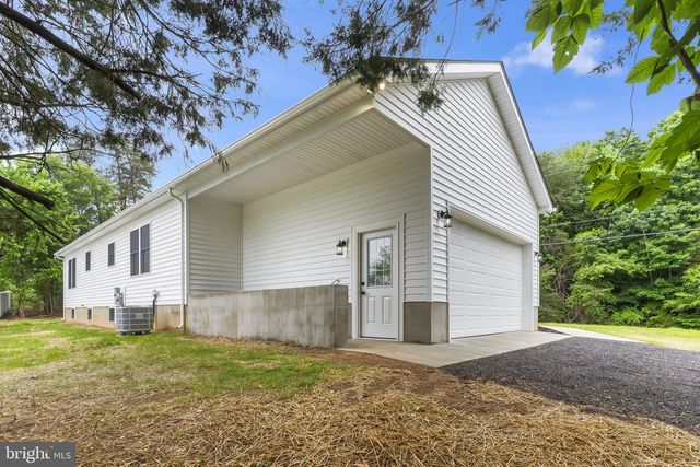 25826 S SANDGATES RD, Mechanicsville, MD 20659