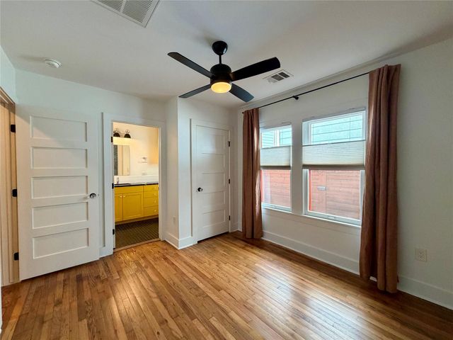 1211 E 2nd ST A, Austin, TX 78702