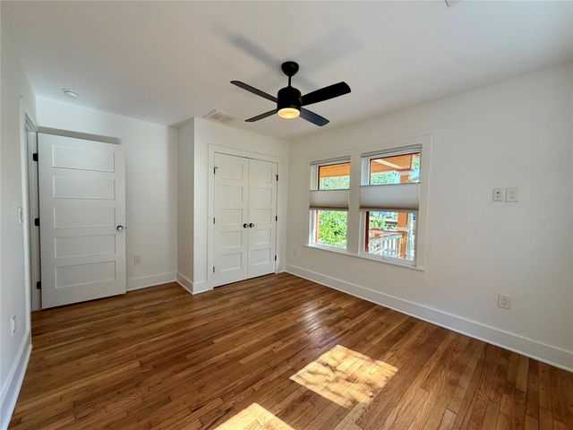 1211 E 2nd ST A, Austin, TX 78702
