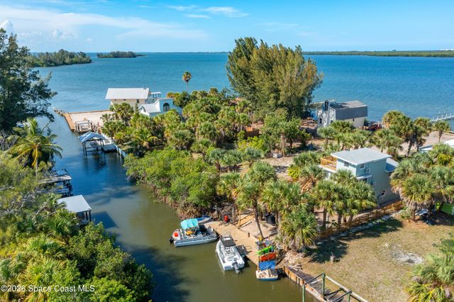 47 Vip Island B, Grant-valkaria, FL 32949