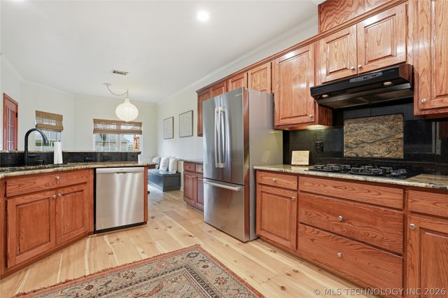 11541 S 66th East Avenue, Bixby, OK 74008