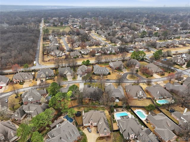 11541 S 66th East Avenue, Bixby, OK 74008