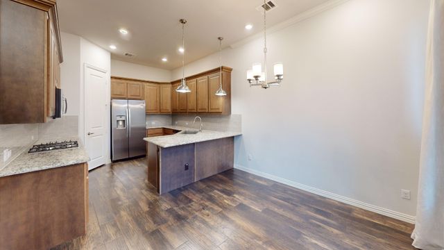 456 Renaissance Lane, Irving, TX 75060