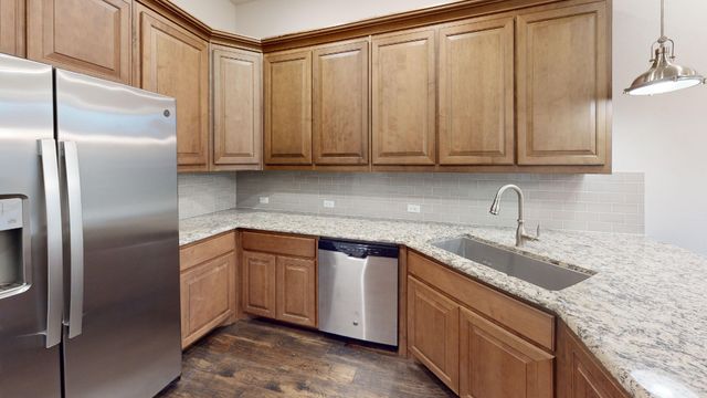 456 Renaissance Lane, Irving, TX 75060