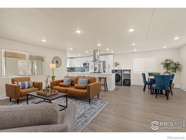 5065 S Huron Street, Englewood, CO 80110