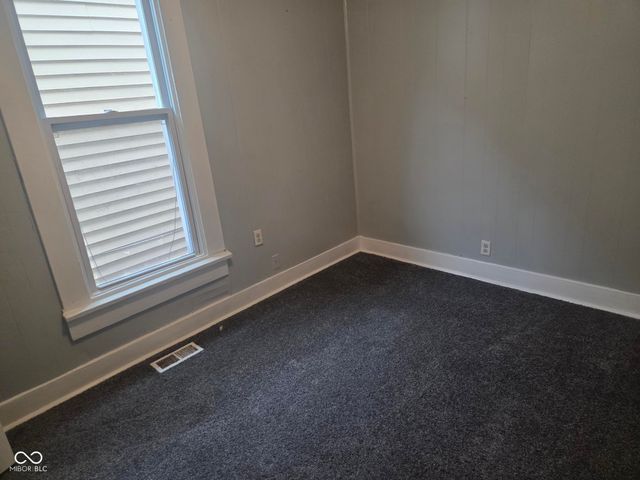 651 Division Street, Indianapolis, IN 46221