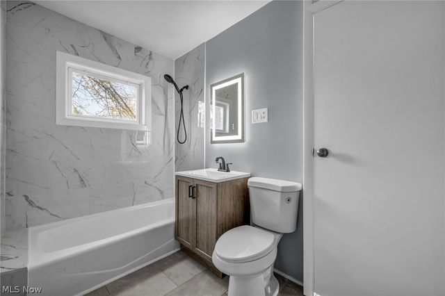 12316 Upper Sunset Drive, Garfield Heights, OH 44125