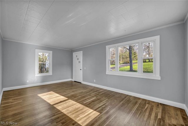 12316 Upper Sunset Drive, Garfield Heights, OH 44125