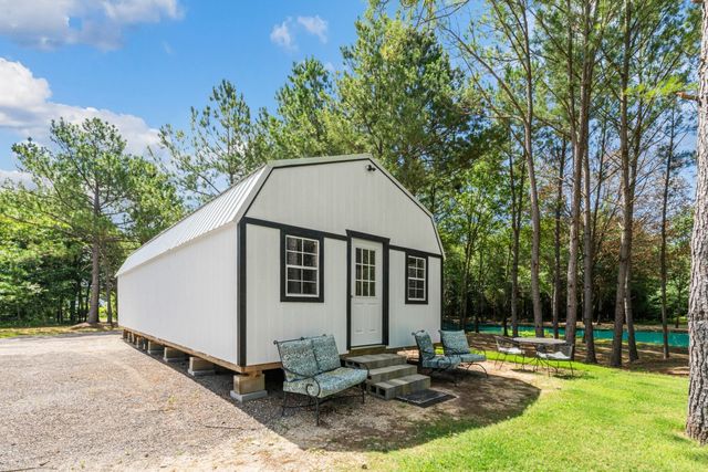 7929 Clear Creek Road, Mabank, TX 75156