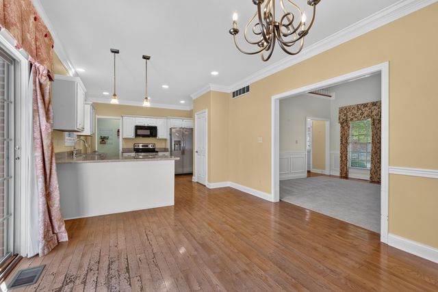 108 Duncan Avenue, Paris, KY 40361