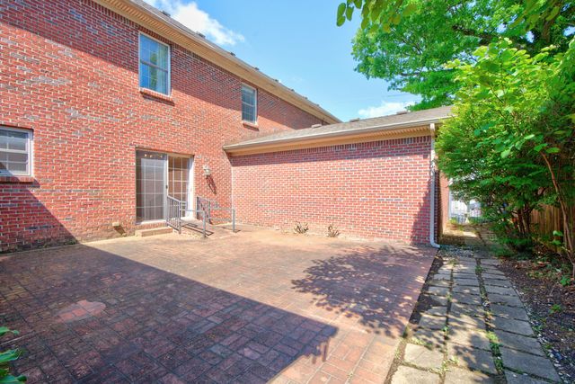 108 Duncan Avenue, Paris, KY 40361