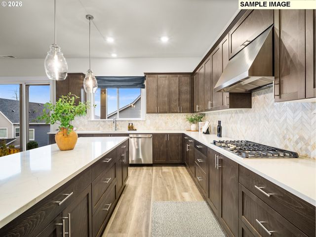 11631 Sw Hayrick Ter, Beaverton, OR 97007