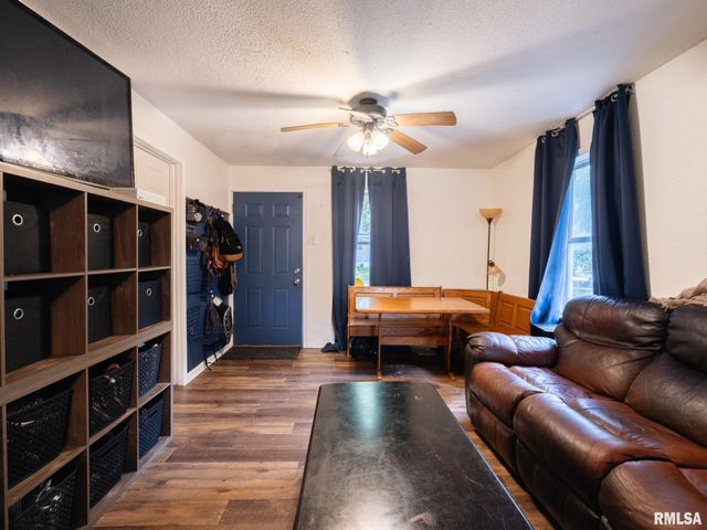 241 COOPER Street, Pekin, IL 61554