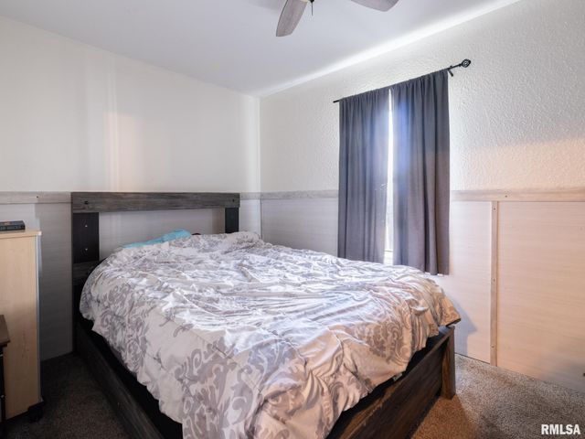 241 COOPER Street, Pekin, IL 61554