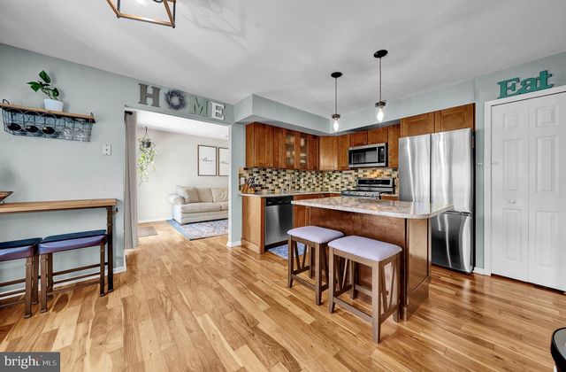 351 CHERRY ST, Pennsburg, PA 18073
