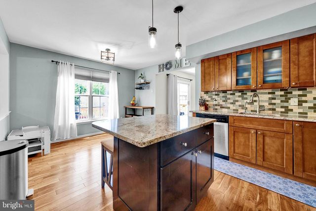 351 CHERRY ST, Pennsburg, PA 18073