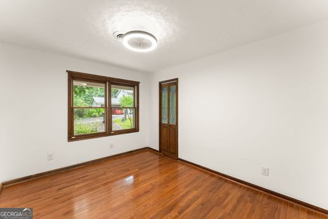 195 Golden Avenue, Dahlonega, GA 30533