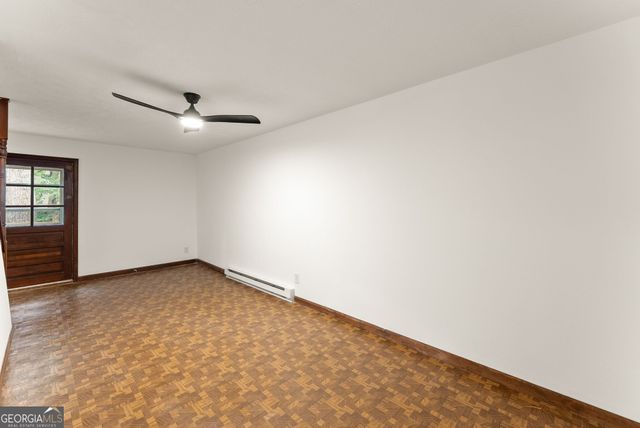 195 Golden Avenue, Dahlonega, GA 30533