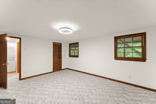 195 Golden Avenue, Dahlonega, GA 30533