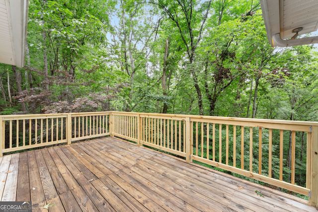 195 Golden Avenue, Dahlonega, GA 30533