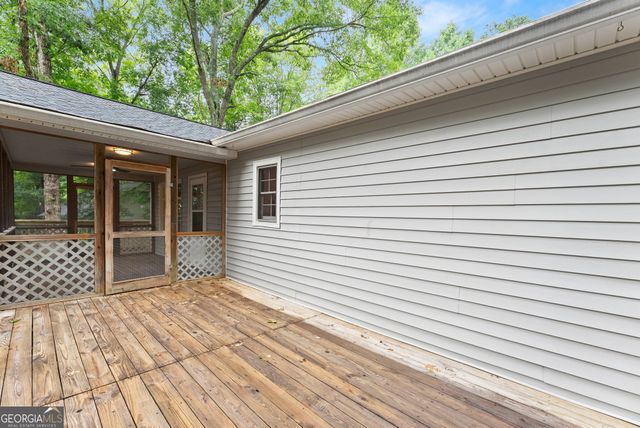 195 Golden Avenue, Dahlonega, GA 30533