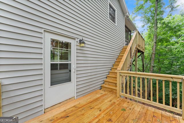 195 Golden Avenue, Dahlonega, GA 30533