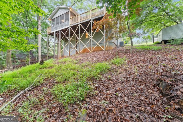 195 Golden Avenue, Dahlonega, GA 30533