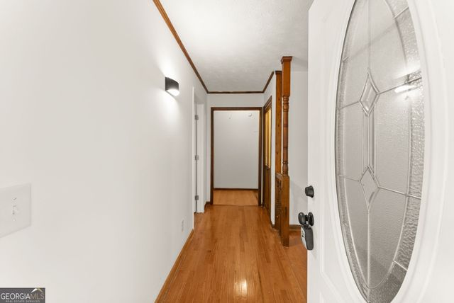 195 Golden Avenue, Dahlonega, GA 30533