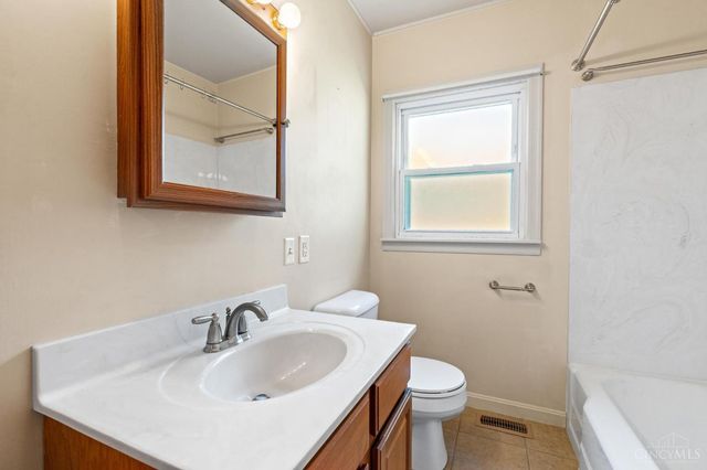 557 Prairie Avenue, Wilmington, OH 45177
