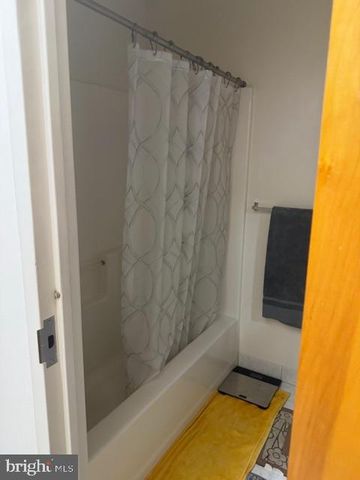 7321 SANDERLING PL, Philadelphia, PA 19153